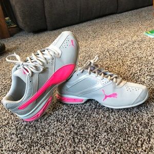 Women’s Puma Sneakers